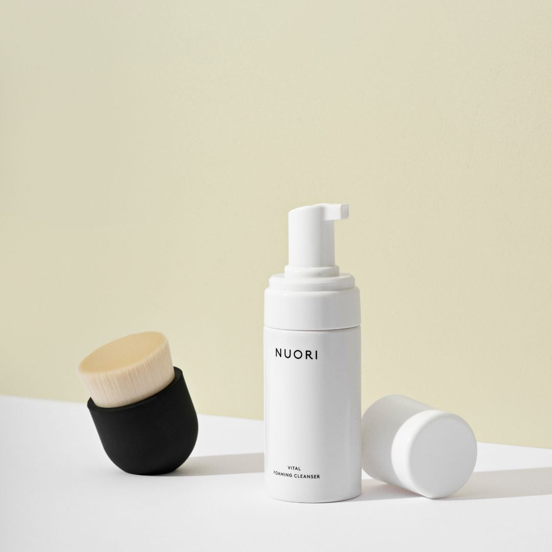 Caressing Facial Brush Nuori