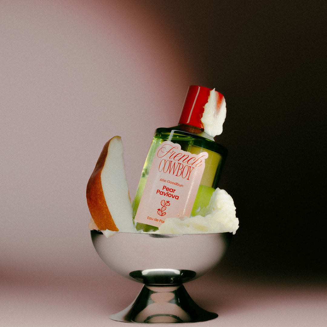 Pear Pavlova