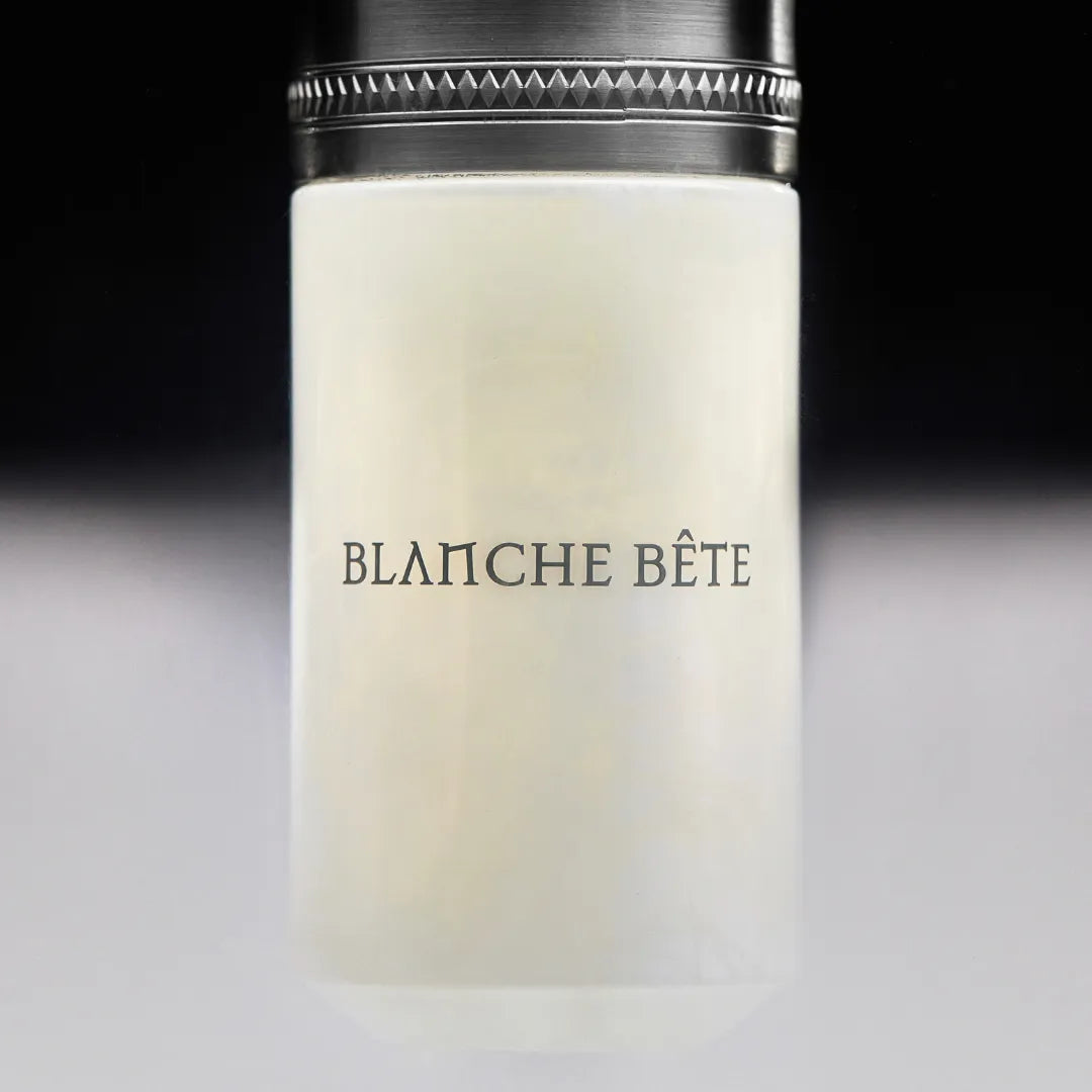 Blanche Bête