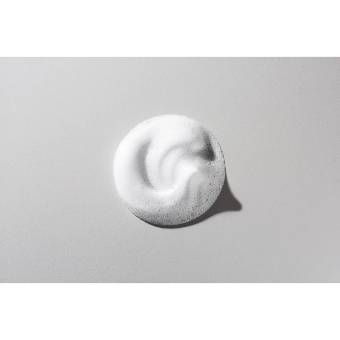 Vital Foaming Cleanser Nuori