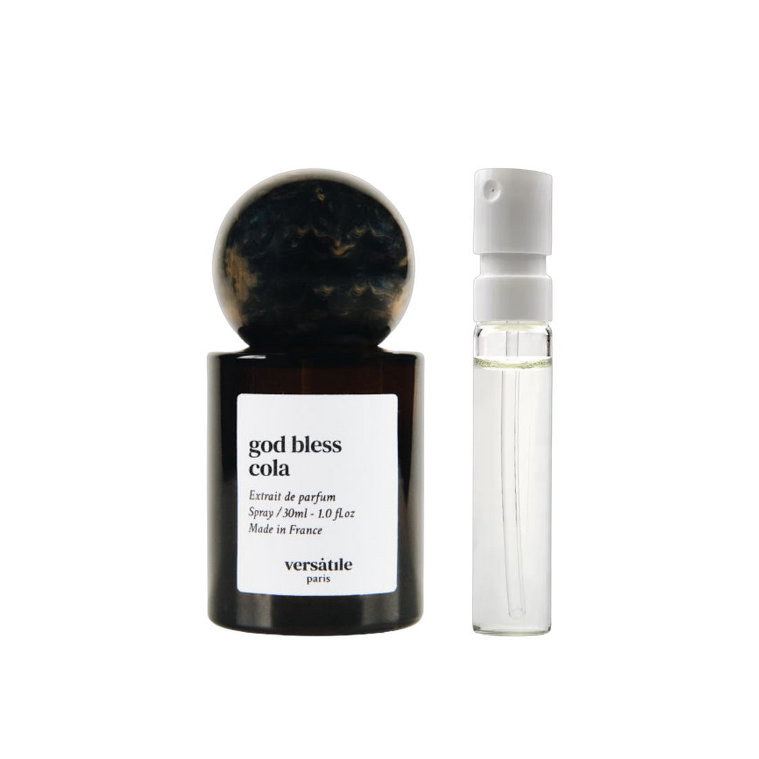 Versatile Paris - God Bless Cola · Spray - muestra