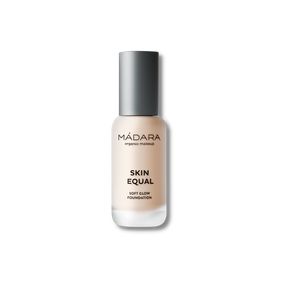 Soft Glow Foundation SPF15 &