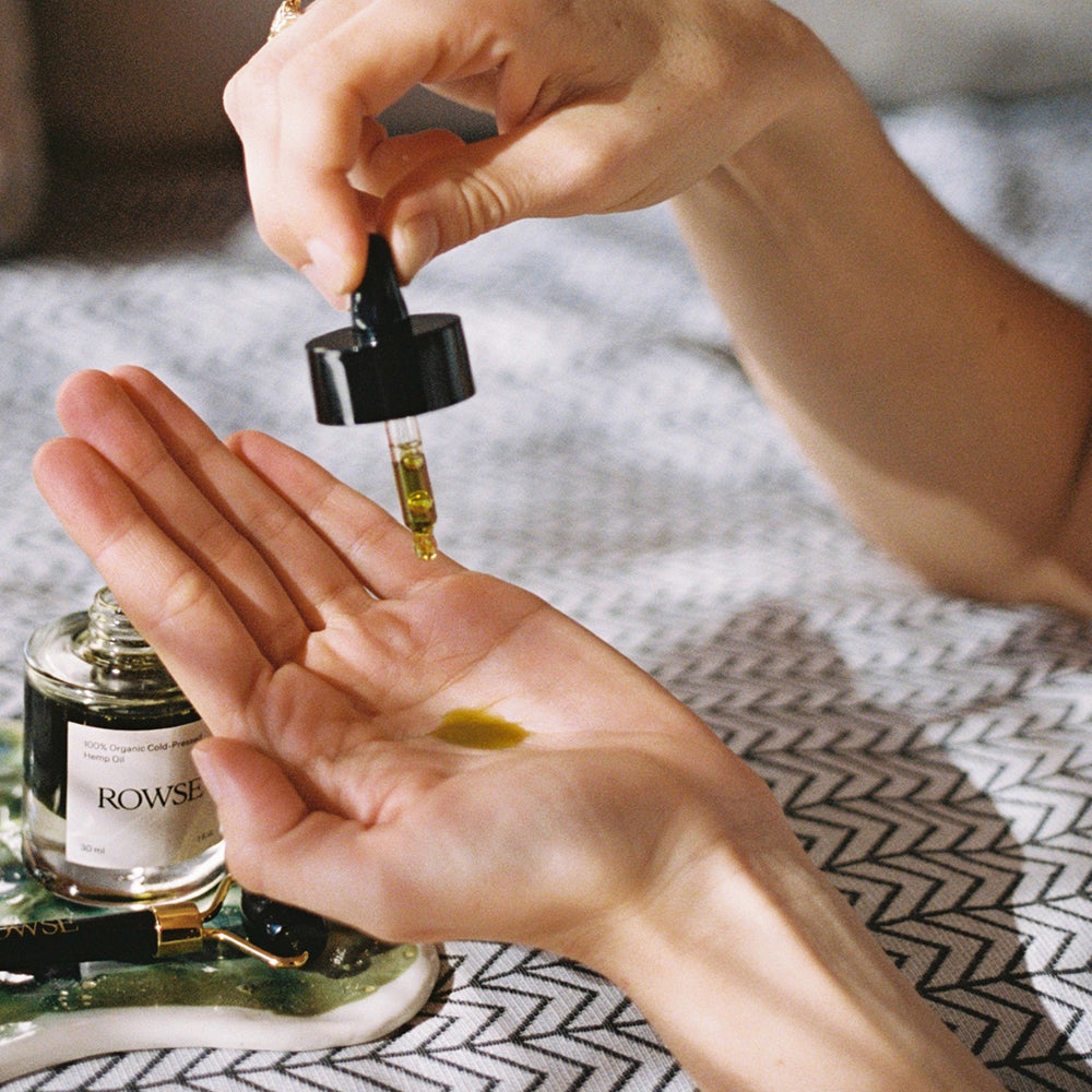 Hemp Oil - 100% Organic Cold-Pressed Rowse