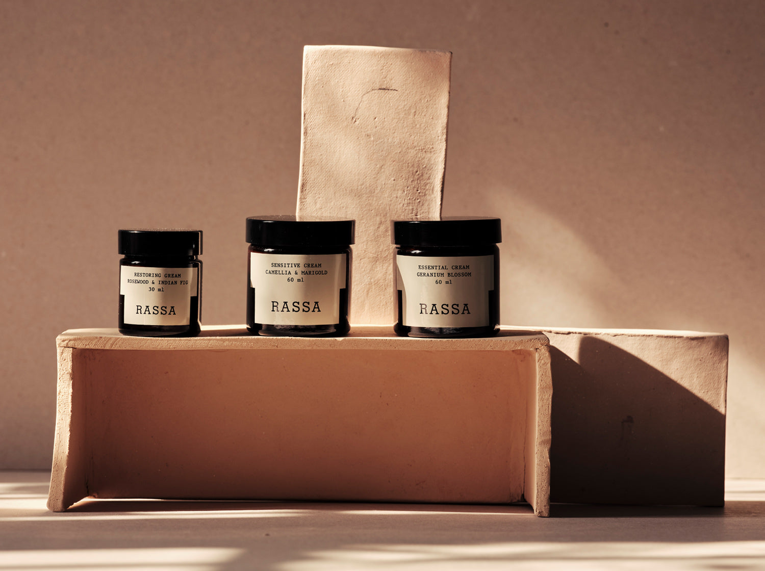 Sensitive Cream | Camelia &amp; Marigold Rassa