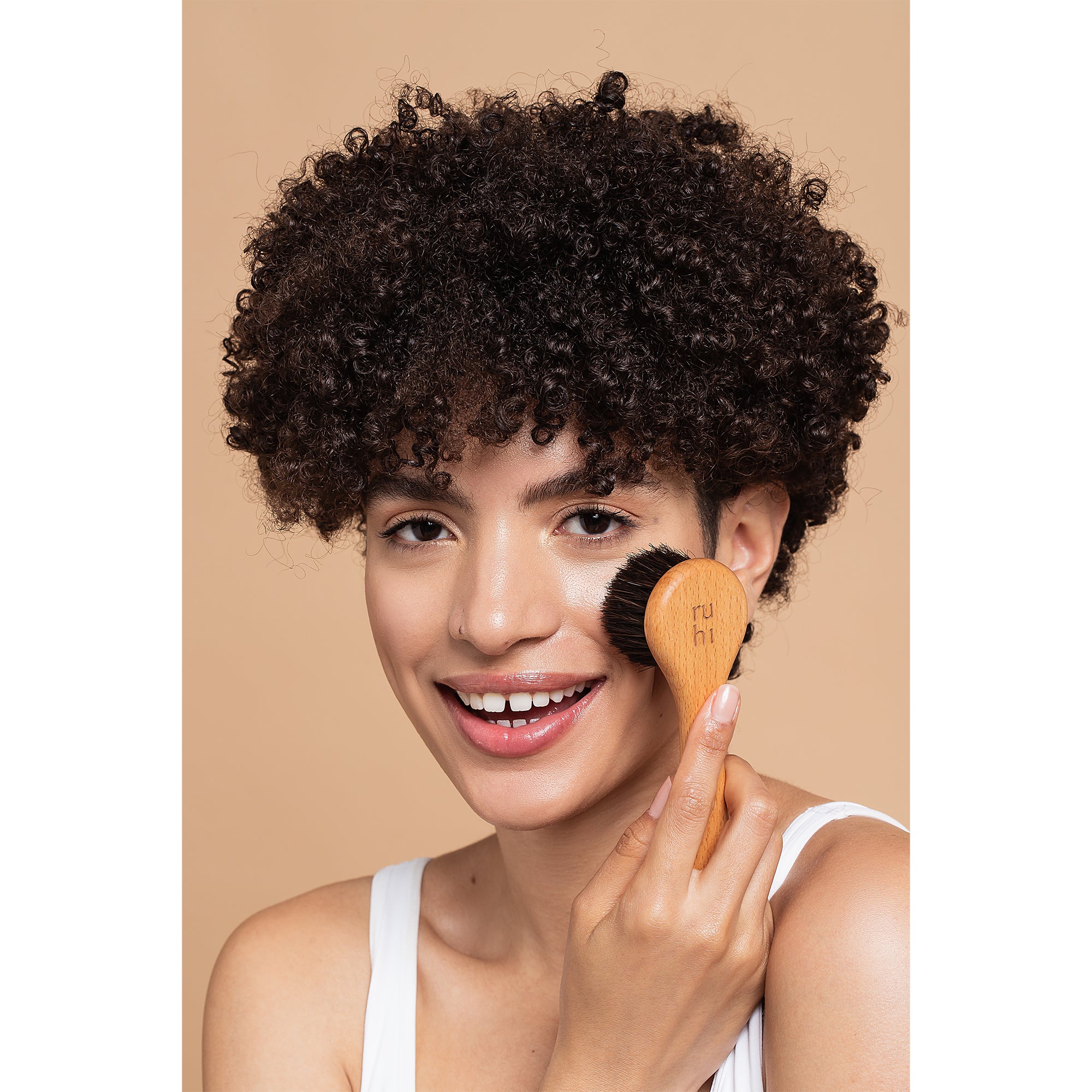 The Ionic Facial Dry Brush Ruhi