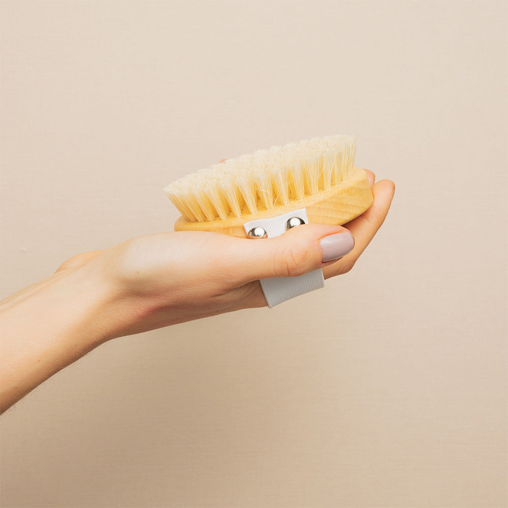 The Soft Dry Brush Ruhi